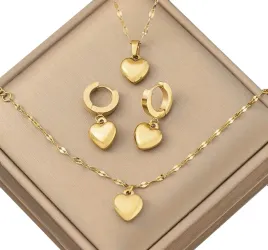 komplet-bizuterii-damskiej-3-cz-stal-chirurgiczna-zlote-serca-serduszka