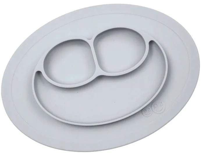 silikonowy-talerzyk-z-podkladka-maly-2w1-mini-mat-pastelowa-szarosc-ezpz-material-wykonania-silikon