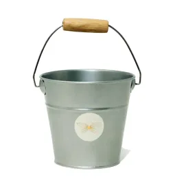 wiaderko-na-wode-dla-konia-hobby-horse-by-astrup