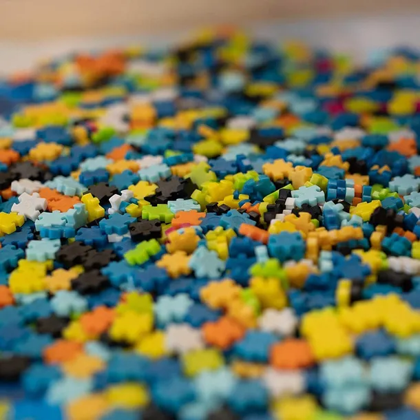 puzzelki-pixelki-zwierzeta-700-el-fat-brain-toys-marka-fat-brain-toys