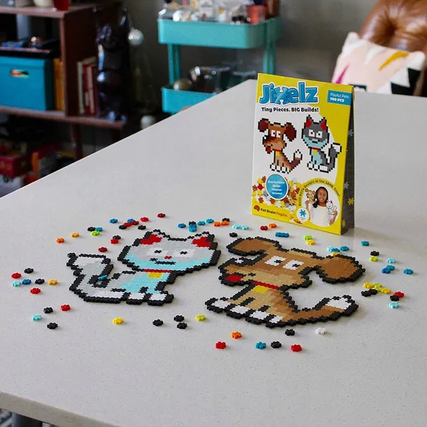 puzzelki-pixelki-zwierzeta-700-el-fat-brain-toys-liczba-elementow-700