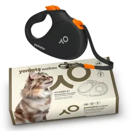 lekka-i-zwijana-smycz-dla-kota-automatyczna-elegancka-z-blokada