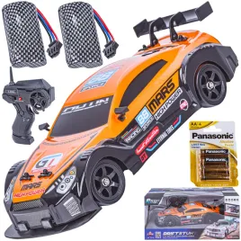 duzy-zestaw-samochod-do-driftu-auto-rc-led-dym-4x4-nissan-gtr-drift-24-ghz