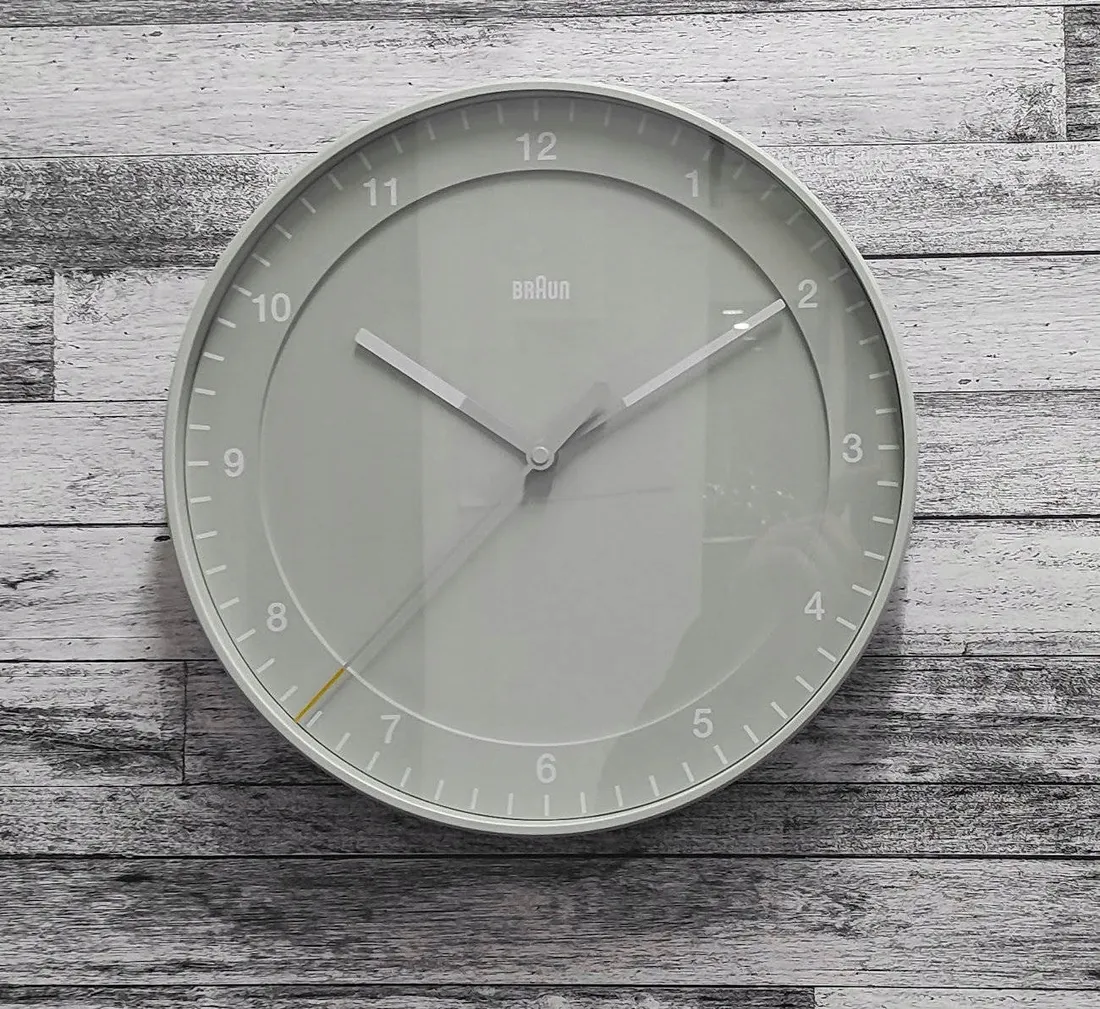 zegar-scienny-braun-szary-305cm