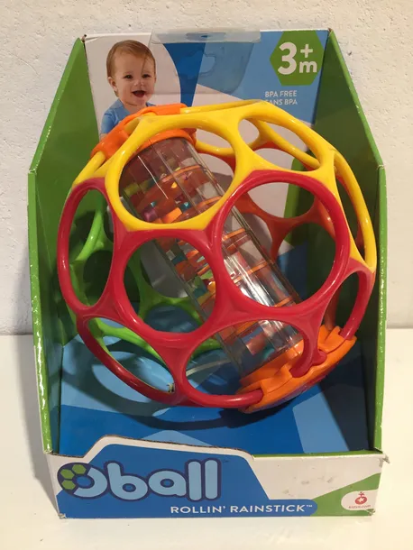 oball-rollin-rainstick-rattle-grzechotka-wiek-dziecka-3-lata