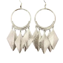 zlote-kolczyki-dlugie-oszronione-fredzle-106mm