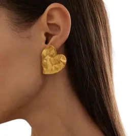 kolczyki-sztyfty-zlote-serca-serduszka-gniecione-stal-nierdzewna-35mm