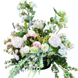 kompozycja-stroik-dekoracja-ozdobna-na-cmentarz-grob-kwiaty-sztuczne