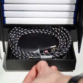 podstawa-tv-numskull-5056280452980