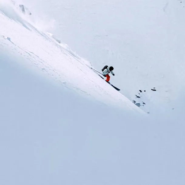 spodnie-adidas-l-linia-tall-dla-wysokich