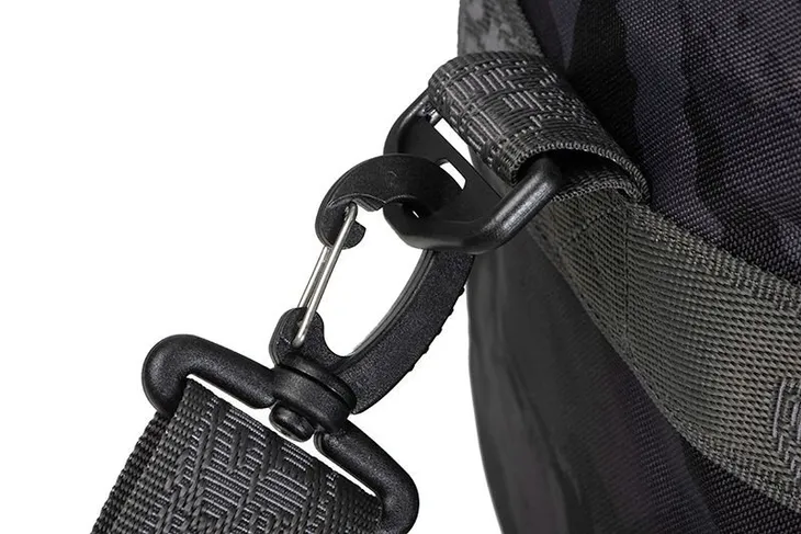 fox-rage-torba-wedkarska-voyager-camo-m-model-camo-voyager