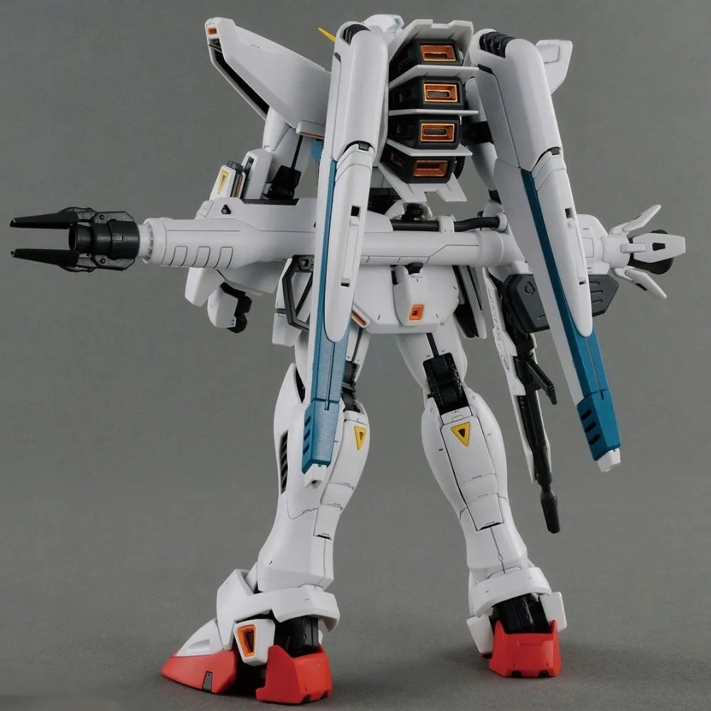 figurka-bandai-gundam