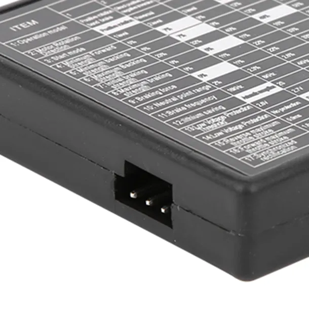 karta-programowalna-esc-modelu-samochodu-rc-1-10-wiek-dziecka-8-lat