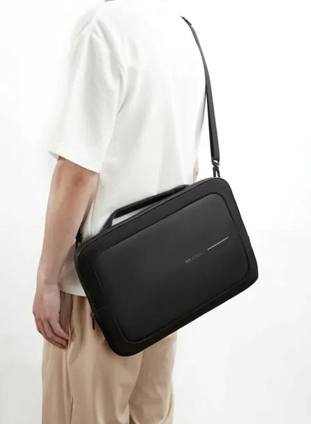torba-na-laptopa-16-xd-design-black-plec-produkt-uniseks