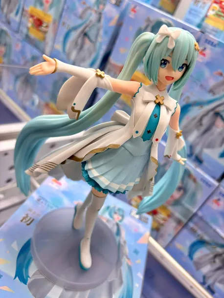 figurka-sega-hobby-waga-z-opakowaniem-0-1-kg-wysokosc-produktu-10-4-cm