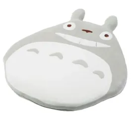 poduszka-do-drzemki-my-neighbor-totoro-szary-totoro-90706-cm-studio-ghibl