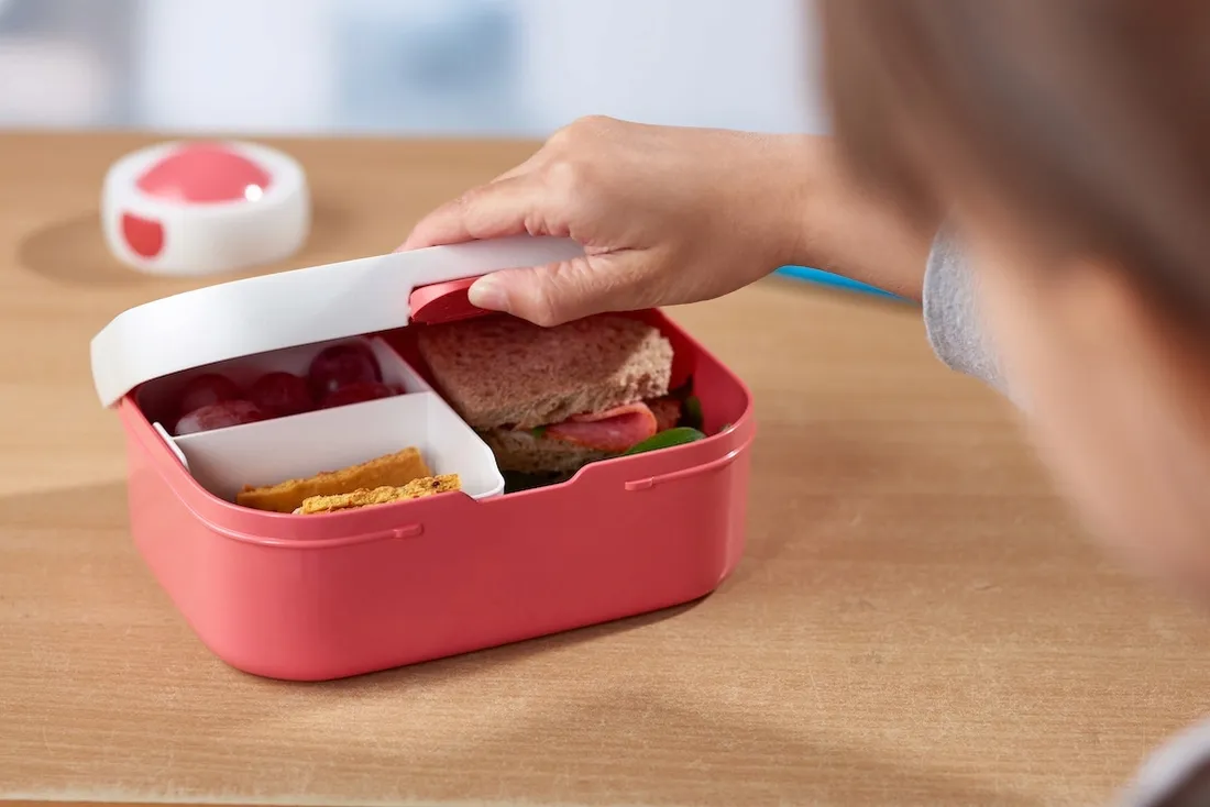 mepal-sniadaniowka-pojemnik-lunchbox-szkoly-kanapek-cool-mint-bez-bpa-750-waga-z-opakowaniem-0-15-kg