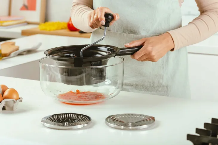 praska-do-pomidorow-nava-waga-z-opakowaniem-0-4-kg