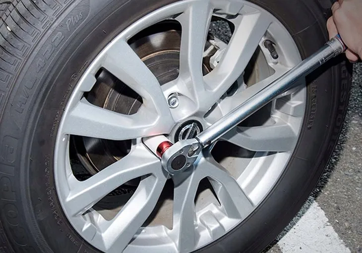 klucz-dynamometryczny-1-2-70-340-nm-king-tony-marka-king-tony-rodzaj-klucza-dynamometryczny