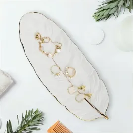 taca-tacka-na-bizuterie-dekoracyjne-stojak-na-klicze-bizuterie-akcesoria