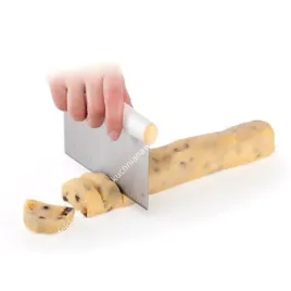 krajarka-do-ciasta-z-miarka-tescoma-delicia