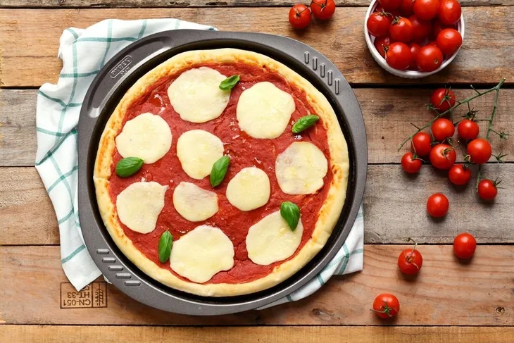 pyrex-asimetria-blacha-do-pizzy-32-cm-dlugosc-32-cm