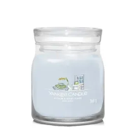 swieca-zapachowa-sojowa-a-calm-yankee-candle-1-szt