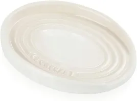le-creuset-podstawka-owalna-kuchenna-15-cm-meringue-kremowa