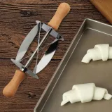 igmar-wykrawacz-walek-do-rogalikow-croissant-19-x-6-cm-informacje-dodatkowe-walek-we-wzorki