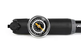 pompka-reczna-kross-hpg-4-0-czarny