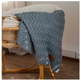 la-millou-cieply-koc-merino-100percent-85x85-cm-stoned-blue