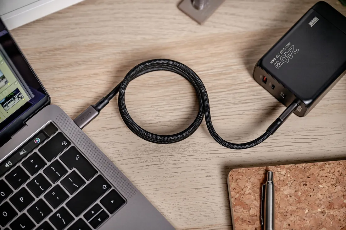 kabel-newell-usb-typ-c-usb-typ-c-1-m-szary