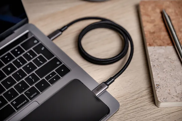 newell-kabel-magnetyczny-usb-c-usb-c-1-m-grafitowy-konstrukcja-oplot