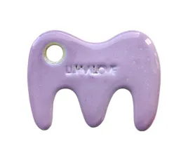 ceramiczny-grzebien-do-wcierek-i-masazu-glowy-lawenda-lullalove