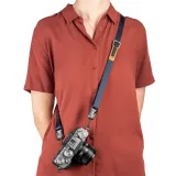 pasek-peak-design-leash-midnight-niebieski-v3-marka-peak-design-waga-z-opakowaniem-0-1-kg