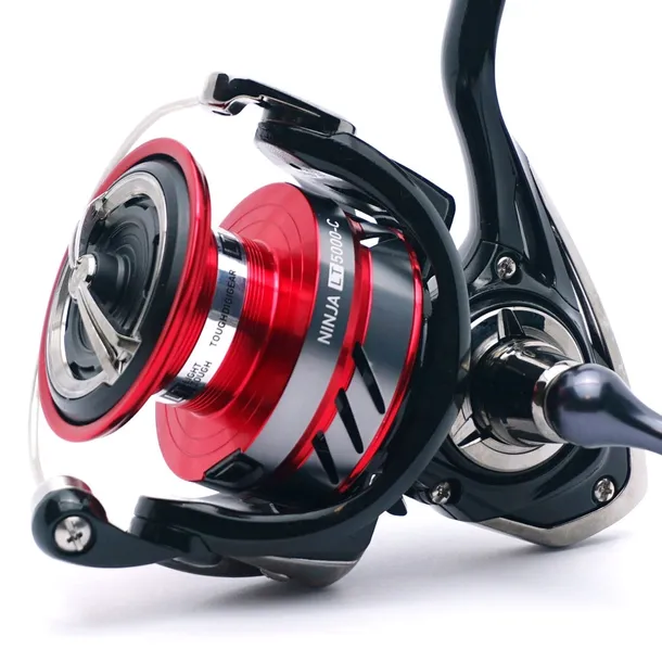 kolowrotek-daiwa-ninja-lt-5000-c-cechy-dodatkowe-brak