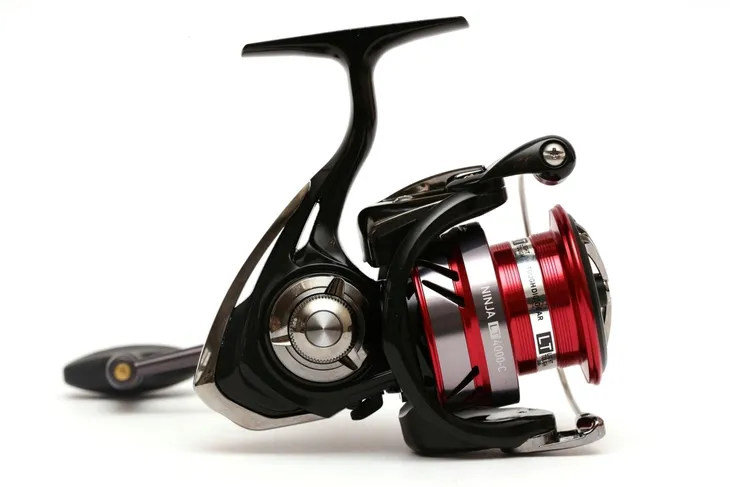 kolowrotek-daiwa-ninja-lt-5000-c-marka-daiwa-przelozenie-5-2-1
