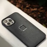 pd-mobile-fabric-case-do-iphone-14-grafit-funkcje-wodoodpornosc