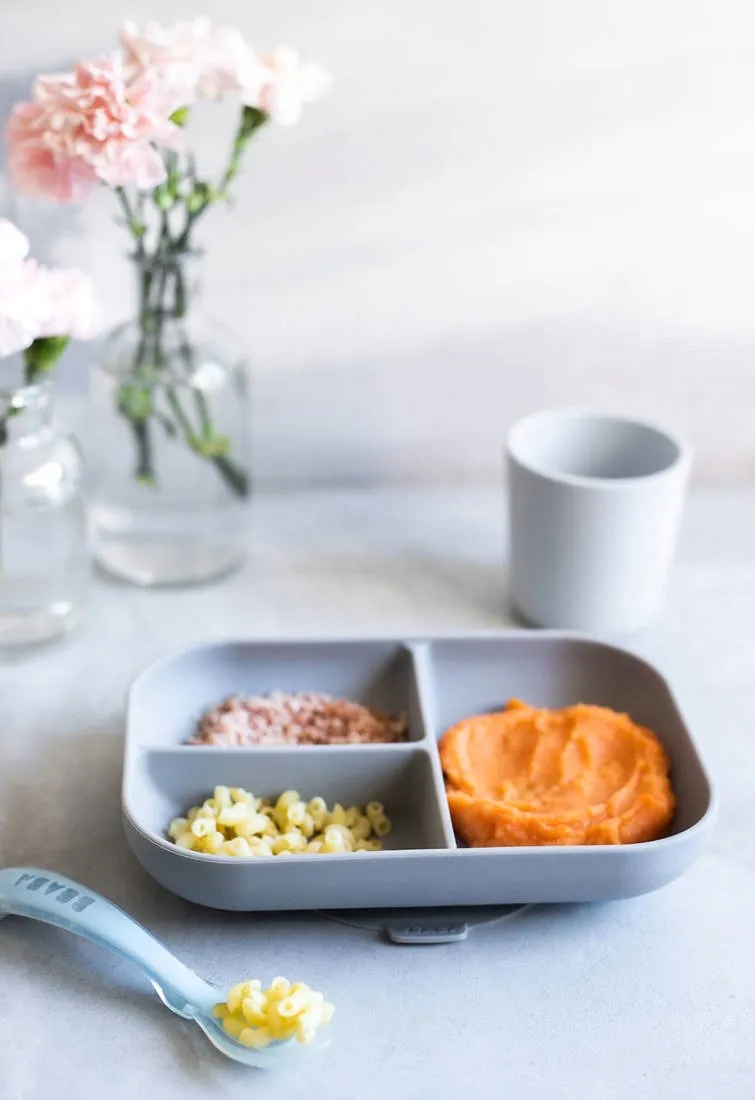 talerzyk-beaba-szary-silikon-material-wykonania-silikon