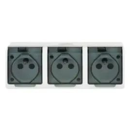hermes-bialy-gniazdo-nt-3x-z-u-z-klapka-dymna-ip44-zaciski-srubowe-16a-250v