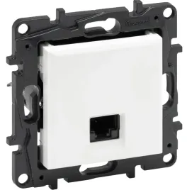 niloe-step-modul-bialy-gniazdo-komputerowe-1x-uae-8-cat-5e-utp-863159