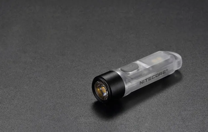 nitecore-latarka-tiki-uv-material-abs