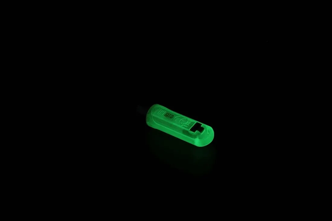 latarka-nitecore-tiki-gitd-300lm-micro-usb