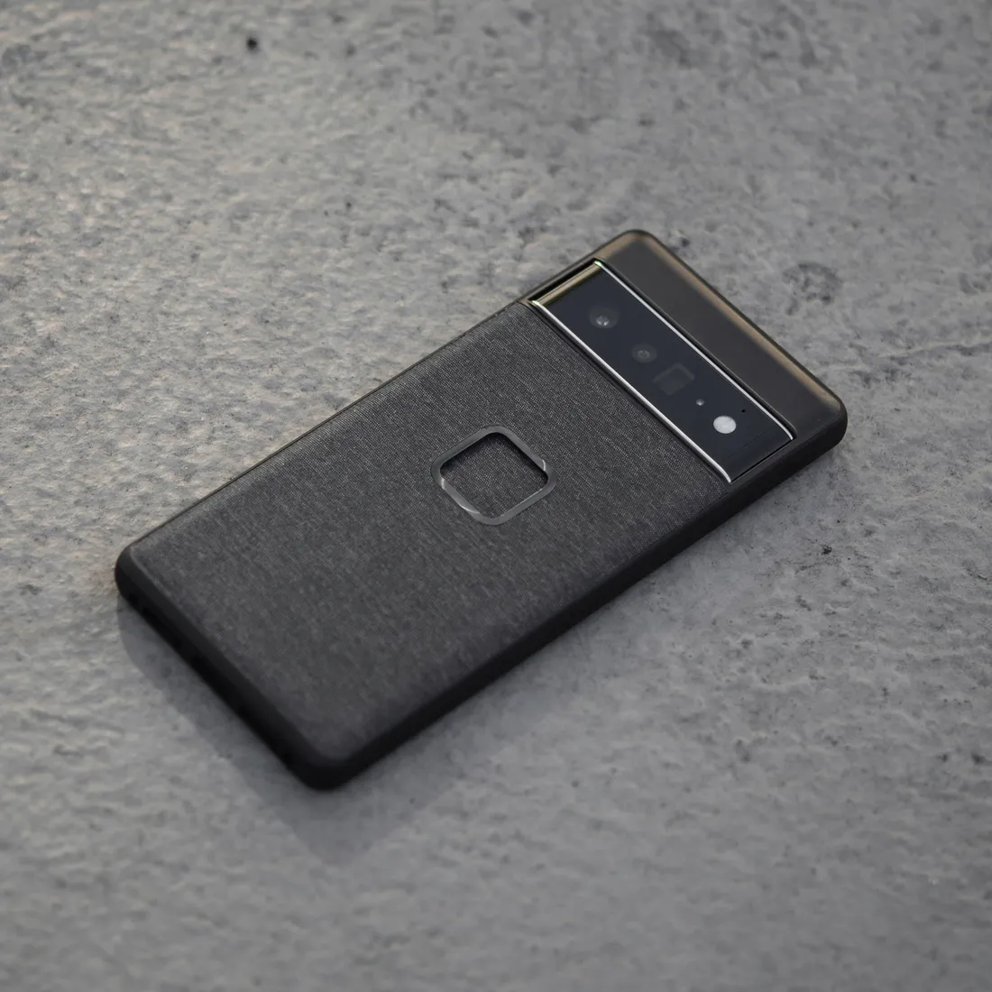 plecki-peak-design-do-google-pixel-7-pro-szary