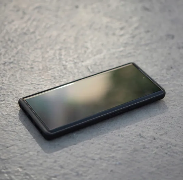 plecki-peak-design-do-google-pixel-7-pro-szary-waga-z-opakowaniem-0-03-kg