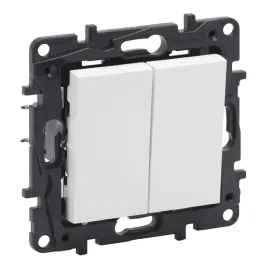 niloe-step-modul-bialy-lacznik-uniwersalny-2x-zaciski-sprezynowe-863108