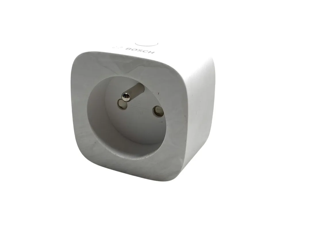 inteligentne-gniazdo-bosch-smart-home-8750001301-stan-powystawowy