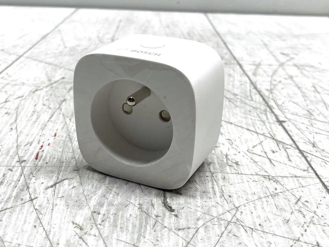 inteligentne-gniazdo-bosch-smart-home-8750001301