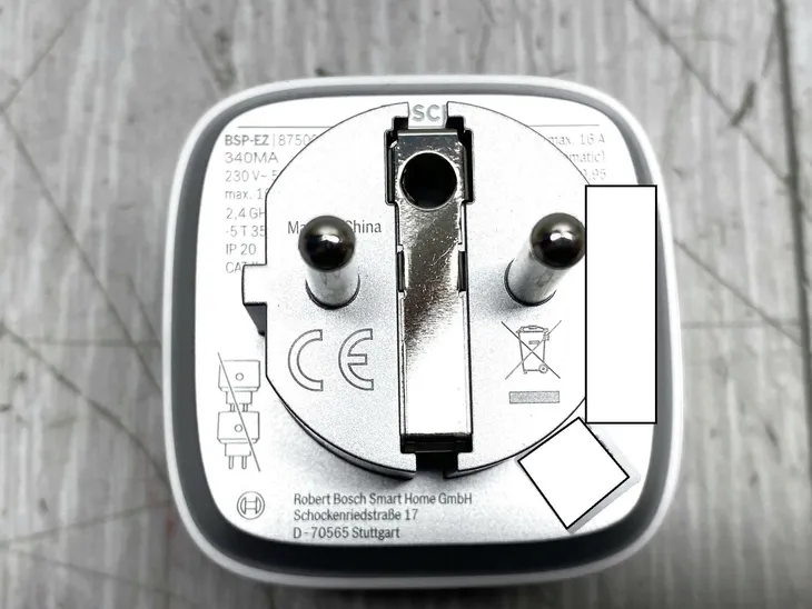 inteligentne-gniazdo-bosch-smart-home-8750001301-stan-opakowania-uszkodzone