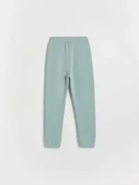 zielone-dresowe-spodnie-reserved-158